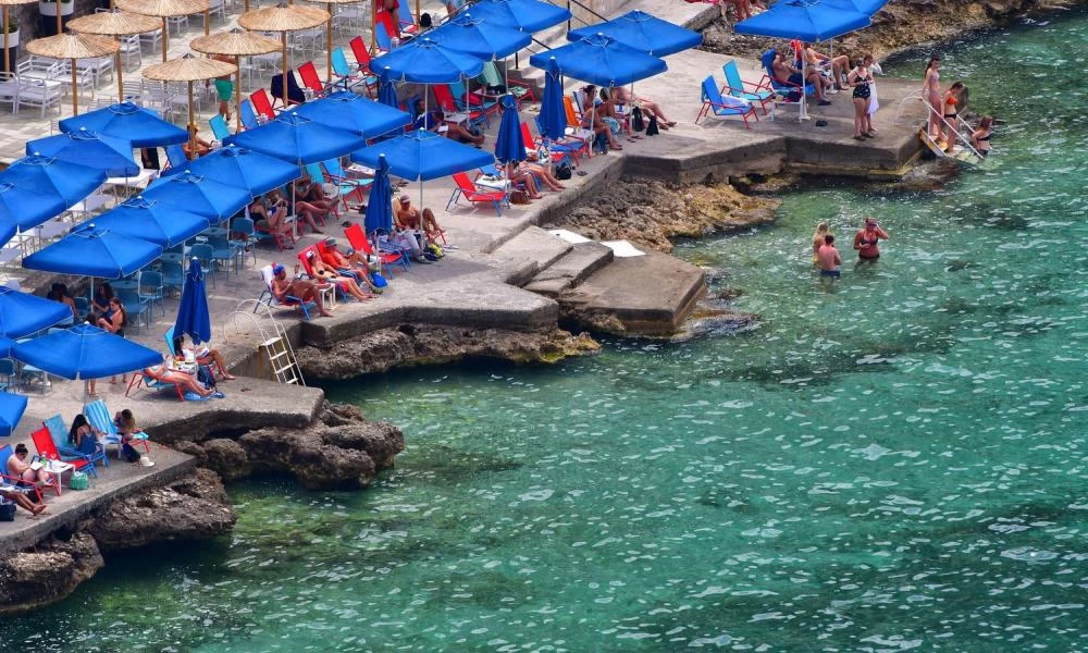 ΟΑΕΔ: Στις 31 Οκτωβρίου λήγει το πρόγραμμα κοινωνικού τουρισμού